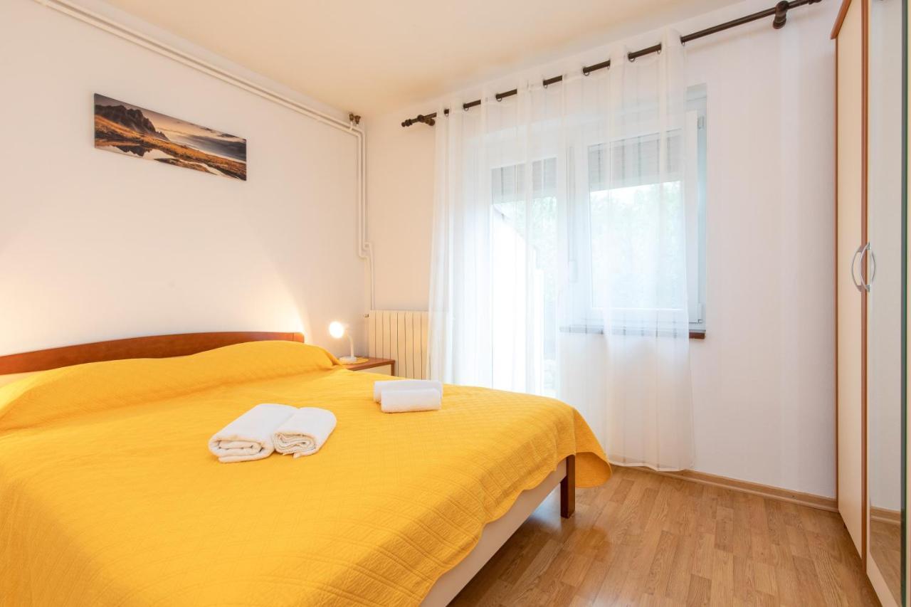 Justic Apartment คิร์ก ภายนอก รูปภาพ