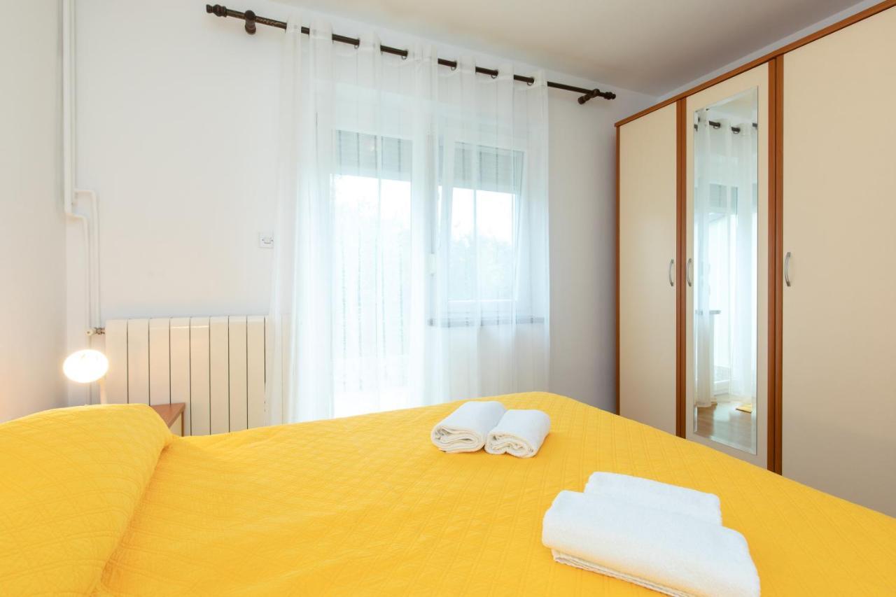 Justic Apartment คิร์ก ภายนอก รูปภาพ